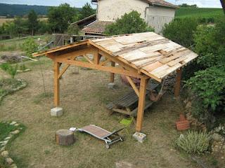 Auvent qu'on va appeler préau ? Auvent qu'on va appeler préau ?