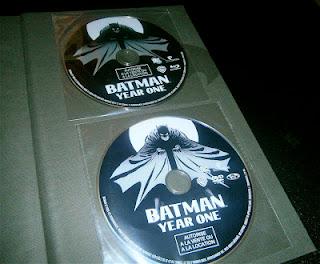 L'intégrale de Batman : Année Un et le tome 1 de Catwoman : La règle du jeu.