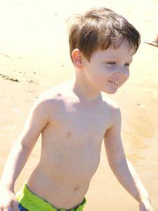 Journée-type du petit Hugo ... et de son grand-père ! 2 jours à Biarritz 022