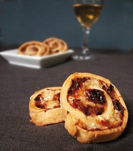 Roues aux tomates confites et au jambon cru roues_tomate2