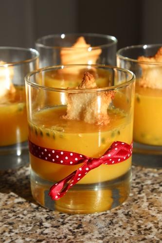 Verrines tropicales recette de cuisine,miam miam,dessert fruité