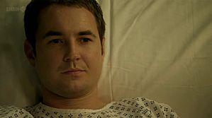 Critiques Séries : Line of Duty. Mini-series. Part 5. vlcsnap-2012-07-27-21h21m50s57.png