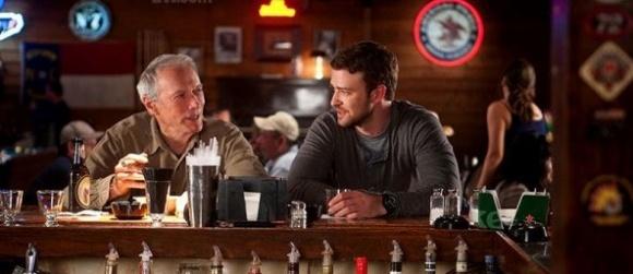 Photos : Clint Eastwood fait son retour devant la caméra avec Trouble with the Curve