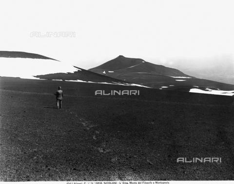 Alinari Torre del Filosofo Collections et photographie oulipienne (Arles 5)