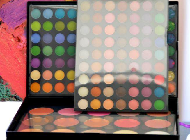 Ma nouvelle palette: 183 SUPER COLOR RANGER de chez Fraulein38. 4-copie-1.jpg