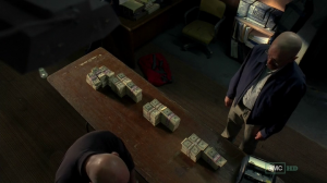 vlcsnap 2012 07 31 23h13m06s1 300x168 Breaking Bad S05E03 : Hazard Pay