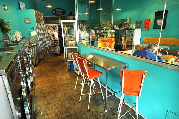 2372_machine_cafe