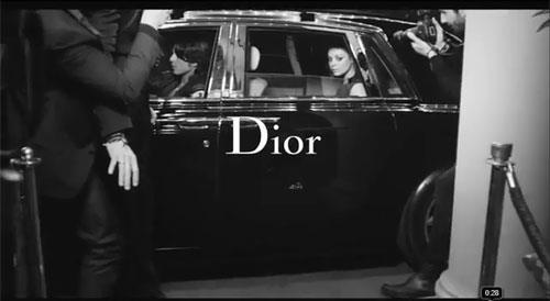 Le nouveau film publicitaire Dior avec Mila Kunis : dingue !