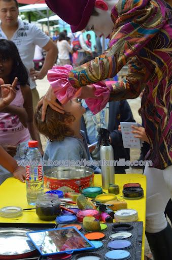 atelier-maquillage-cafezoide-paris-plage Paris-plage pour les enfants au bassin de la Villette