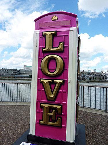 Chronique de voyages : Les cabines téléphoniques (2) P1170177.JPG