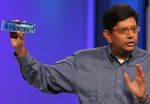 anand-chandrasekher-et-moorestown Qualcomm s’offre un cadre d’Intel