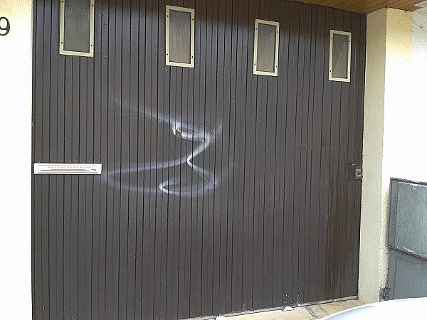 Travaux maison - Porte du garage (1) 2012-07-29-15.03.44.jpg