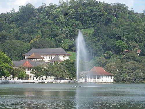 SRI LANKA : KANDY SRI-LANKA-2-239.JPG
