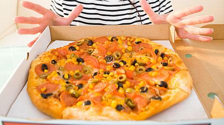 États-Unis Ils simulent un jeu télévisé pour braquer une pizzeria! États-Unis Ils simulent un jeu télévisé pour braquer une pizzeria!