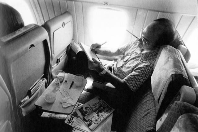 Hunter-s-Thompson_California_1972_by_Annie-Leibovitz Dans le bureau… d’Hunter S. Thompson