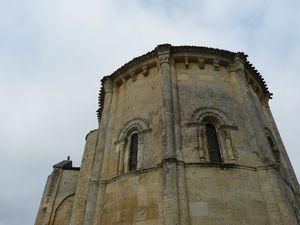 Au coeur du Médoc, le beau village de Moulis ... et son église romane. de Malagar à Solferino 1 048