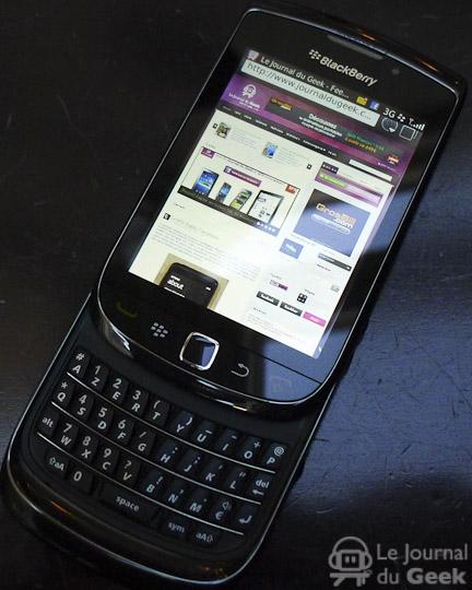 BlackBerry 10 : RIM adopte les réseaux sociaux