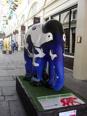 Le Souvenir d'une Elephant Parade