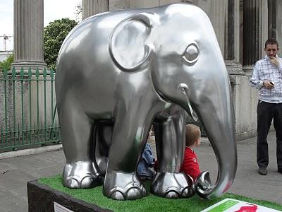 Le Souvenir d'une Elephant Parade