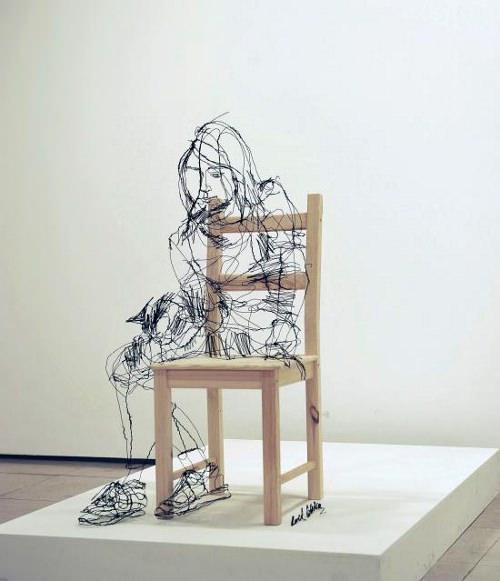 Sculpture ultra réaliste en fil de fer par David Oliveira Sculpture ultra réaliste en fil de fer par David Oliveira