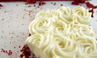 Red Velvet Brownie et son crèmage au chocolat blanc