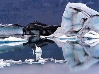 Jokulsarlon_Glacier_Lagoon-_South_Iceland