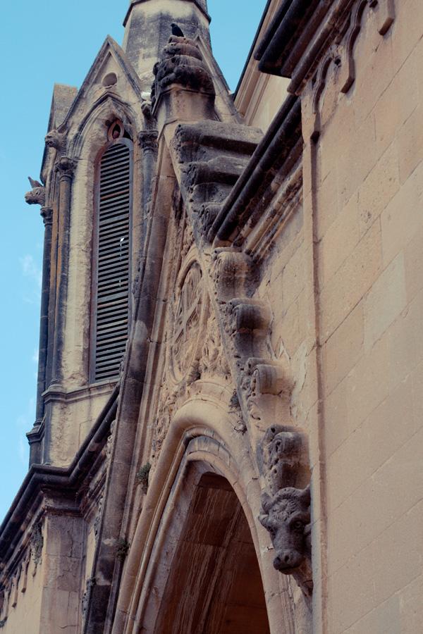 IMG_80831 IMG 80831 Sur la route de Sommières