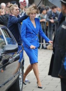 article-1344507840956-1470D0E5000005DC-602041_465x641 Photos tournages {n°3}