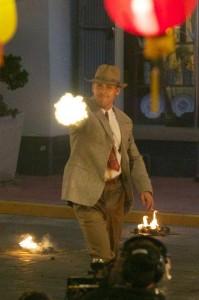 Josh+Brolin+jumps+action+during+shoots+movie+JR8AcOteqi1x Photos tournages {n°3}