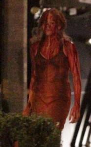 Bloody-Chloe-Moretz-Carrie Photos tournages {n°3}