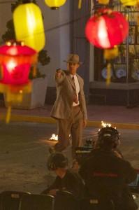 Josh+Brolin+jumps+action+during+shoots+movie+4hXNDfAiRAsx Photos tournages {n°3}
