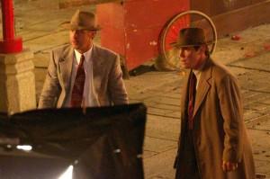 Josh+Brolin+jumps+action+during+shoots+movie+HC-5__fIfrGx Photos tournages {n°3}
