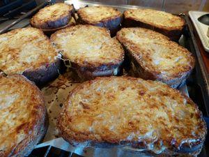Le croque-monsieur : une affaire d'hommes ! P1070670