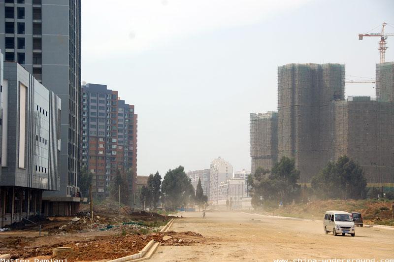 Chenggong, ville abandonnée avant d'avoir été habitée Chenggong, ville abandonnée avant d'avoir été habitée