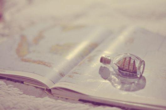 awesome-bed-book-bottle-cute-Favim.com-456949 Sur la blogosphère : Mes coups de coeur de la semaine – #1
