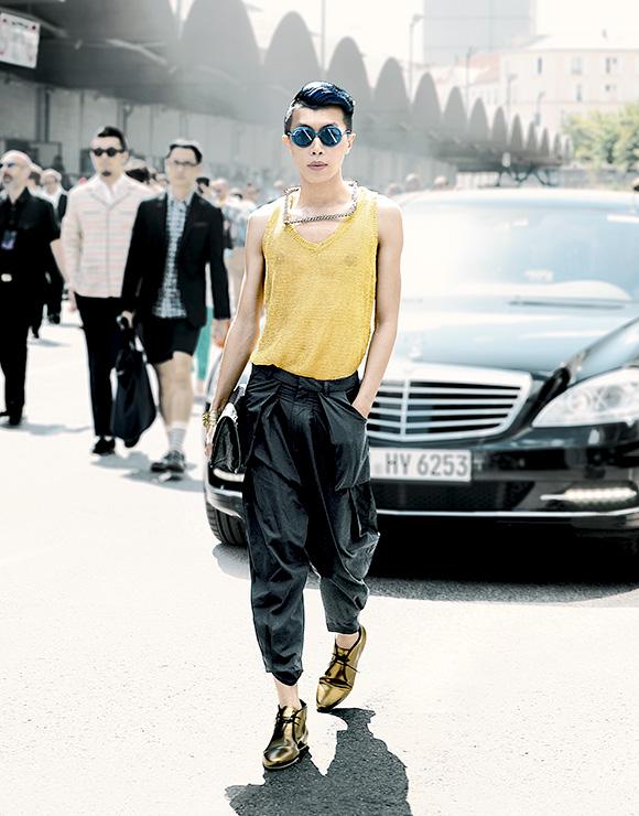 Fashionweek Paris / Men: Gloomy Reflections Fashionweek Paris / Men: Gloomy Reflections