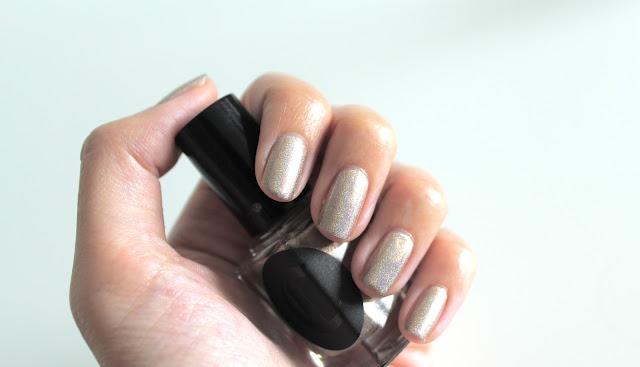 Coup de coeur pour les vernis Cirque ! Coup de coeur pour les vernis Cirque !