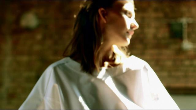 1 L’art floral de Nick Dorey pour Preen