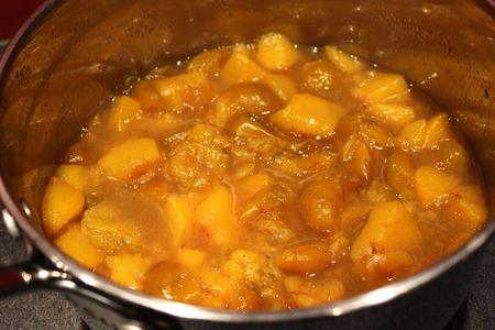 Compote aux pêches jaunes et mirabelles IMG_0524r