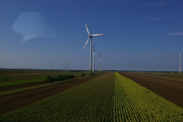 Bratislava, Slovaquie IMGP8126 Autriche Paysage Eoliennes