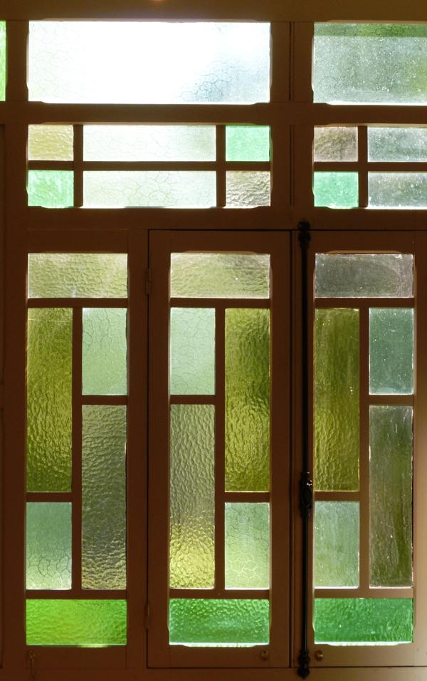 Maison Célières Vitraux intérieurs - Photo Mademoiselle Cécile Architecture coloniale, back in time… (volet 1)