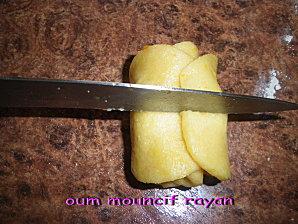 Roses à la Semoule et Jus d'Oranges Roses à la Semoule et Jus d'Oranges