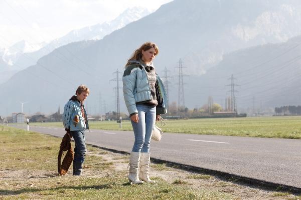 L’enfant d’en haut en DVD : Une fable sociale sobre, cruelle et poignante ! pic lenfant den haut 00 L’enfant d’en haut en DVD : Une fable sociale sobre, cruelle et poignante !