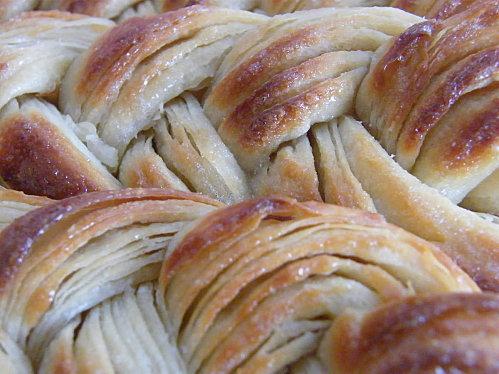 Petits pains feuilletés, briochés et tressés craquelins-2.JPG