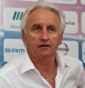 Evian prend l'eau: Trotignon s'impatiente et vire Corréa patrick Trotignon.jpg