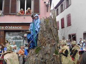 Marché médiéval à la fête des ménétriers rib45
