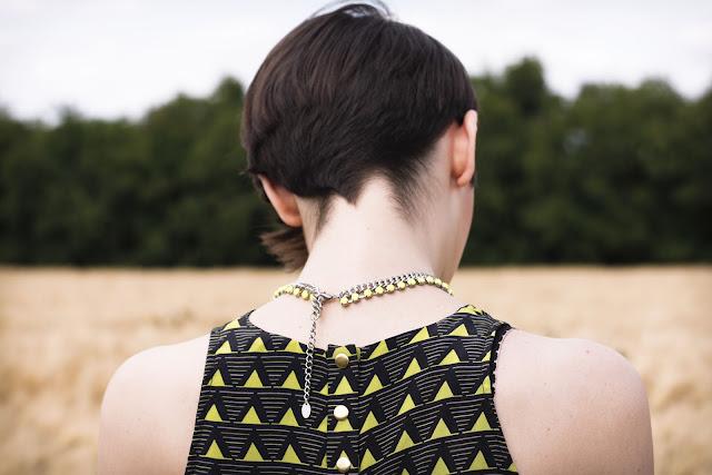 # Dans les coquelicots # # Dans les coquelicots #