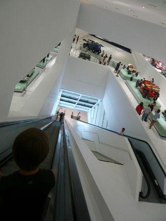 Stuttgart : Porsche for kids Musée Porsche architecture