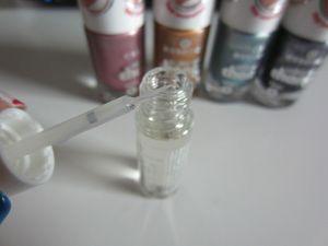 Nouveauté Essence : Color & Change ou la manicure magique IMG_0151