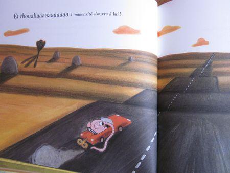 Il y a toujours un moment où il faut partir, pense Pomelo. IMG_7768